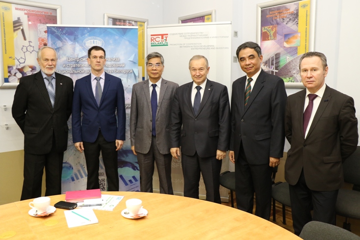 The reception of delegations from Vietnam